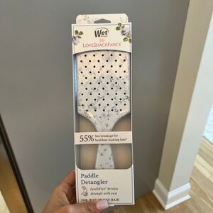 NWT - LoveShackFancy x Wet Brush - Paddle Detangler - English Ivy - Blue LoveShackFancy | Hair | Loveshackfancy X Wet Brush Paddle  main image 4